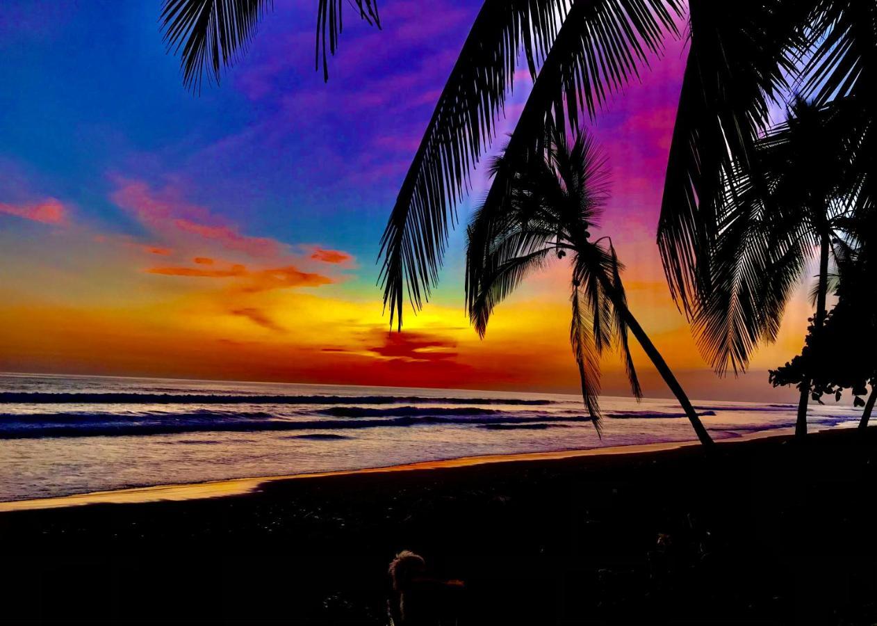 Beachfront Paradise Manuel Antonio Buitenkant foto
